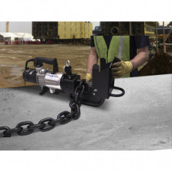 ECCE32B, 52.9 Ton Capacity, Electric Chain Cutter, Maximum Material Diameter 1.25 in, 120V