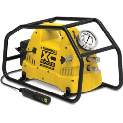 XC1502TE, Cordless Hydraulic Torque Wrench Pump, 120 in3 Usable Oil, 2 Batteries and 230V Charger Included